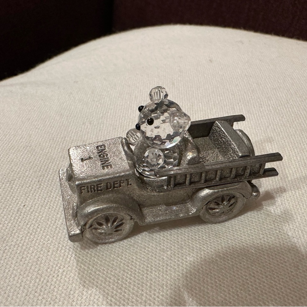 Spoontiques 1998 Pewter Fire Truck with Bear